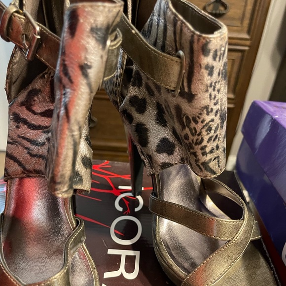 Leopard heels - Picture 4 of 5